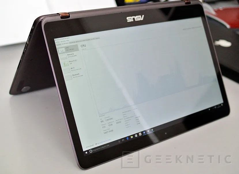 Geeknetic ASUS Zenbook Flip UX360UA 3