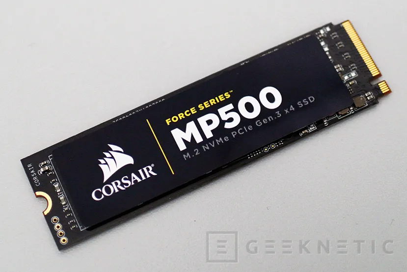 Geeknetic Corsair SSD M.2 NVMe Force Series MP500 240GB 6