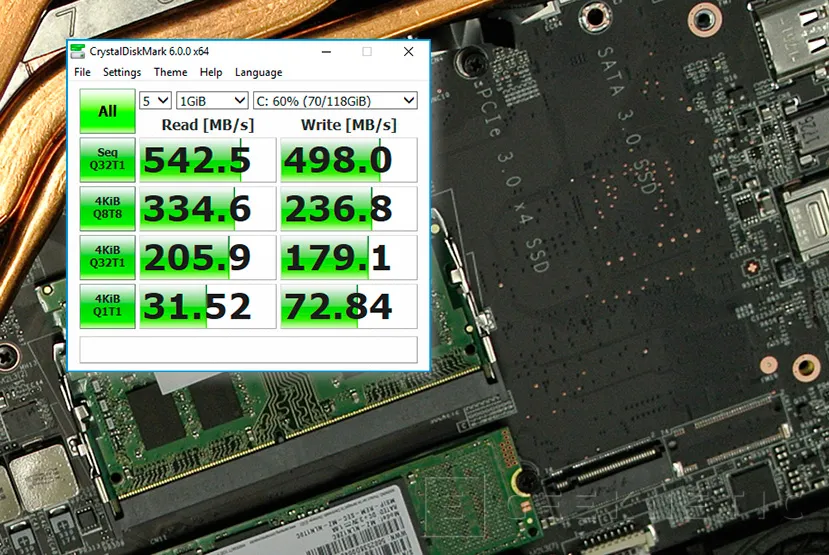 Geeknetic MSI GE63 Raider RGB con Intel Core i7-8750H 30