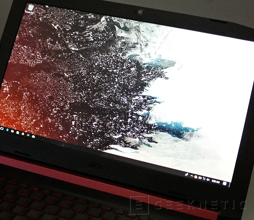 Geeknetic Review Portátil Acer Nitro 5 VR Ready con Ryzen 2700U 8