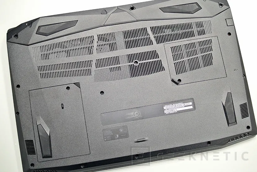 Geeknetic Review Portátil Acer Nitro 5 VR Ready con Ryzen 2700U 3