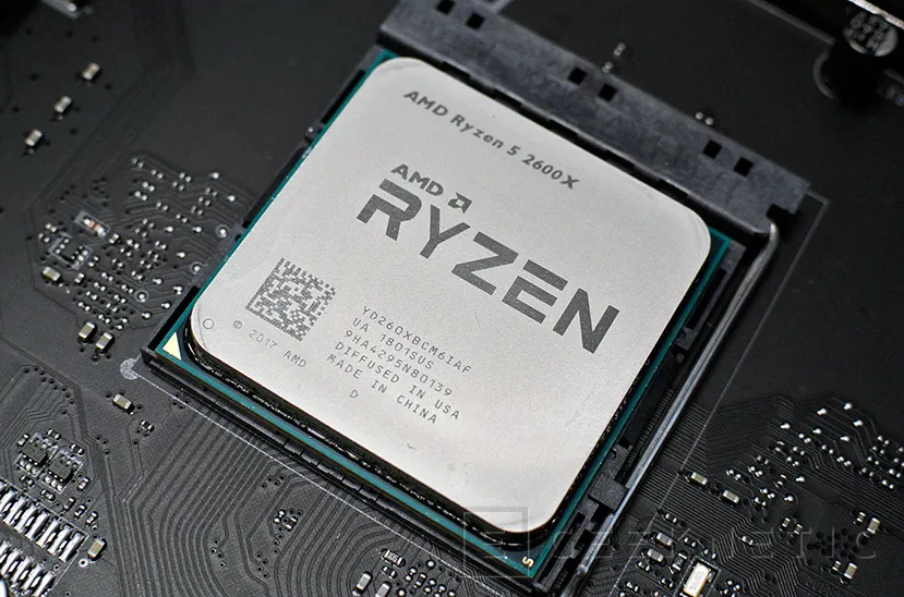 Geeknetic Consiguen overclockear a 6 GHz los 8 núcleos de un AMD RYZEN 7 2700X 1