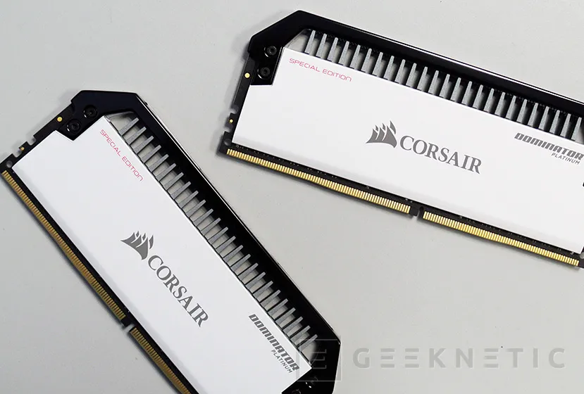 Geeknetic Review Memoria RAM Corsair Dominator Platinum  Contrast Special Edition DDR4 3466 8