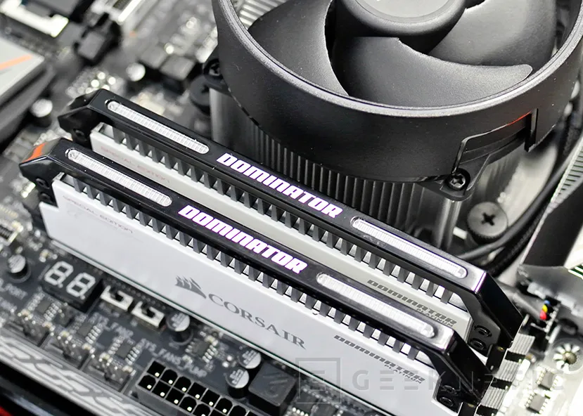Geeknetic Review Memoria RAM Corsair Dominator Platinum  Contrast Special Edition DDR4 3466 9