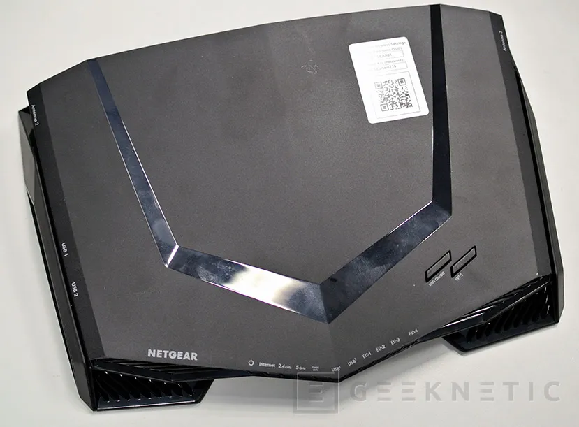 Geeknetic Review Router Netgear XR500 Nighthawk Pro Gaming 1
