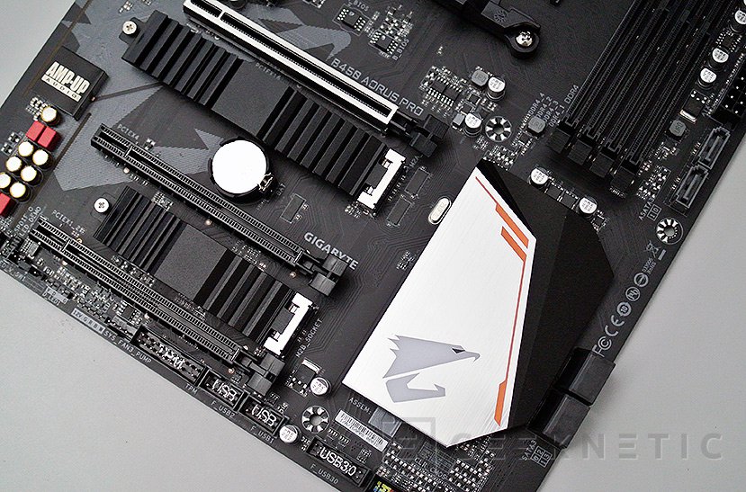 Geeknetic Review Placa Base Gigabyte B450 AORUS PRO 5