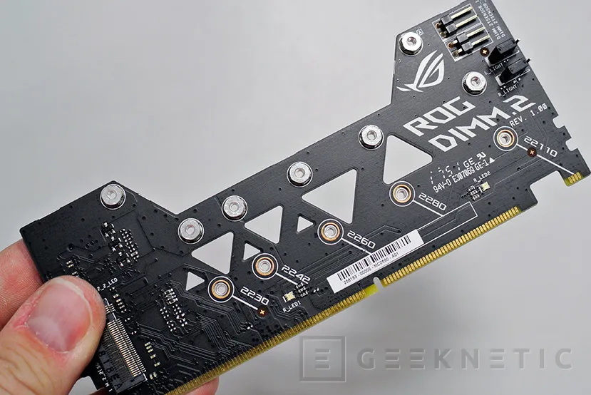 Geeknetic Review Placa Base ASUS ROG Zenith Extreme X399 8