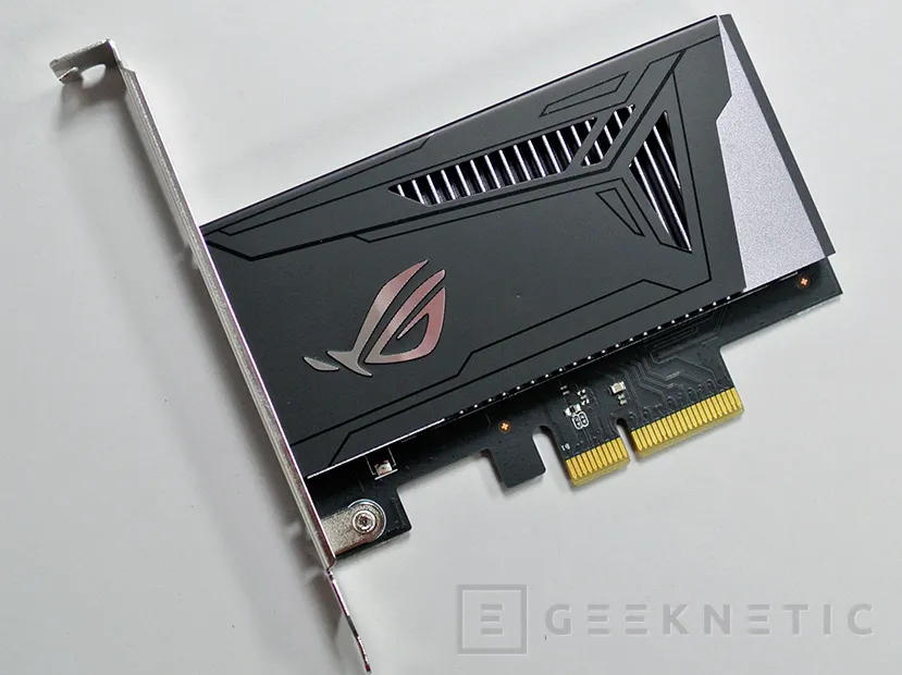 Geeknetic Review Placa Base ASUS ROG Zenith Extreme X399 15