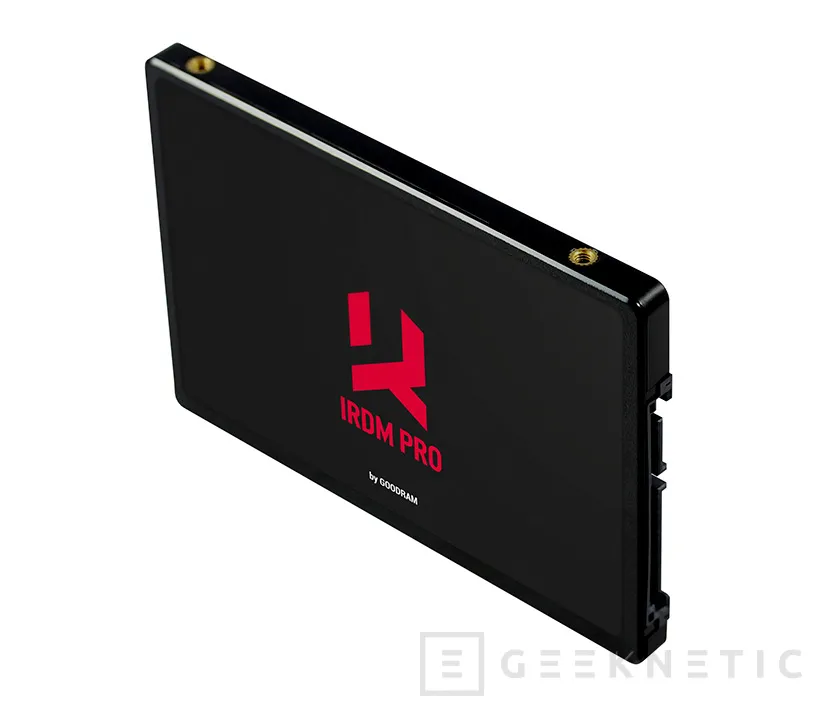 Geeknetic Review SSD GoodRAM IRDM Pro SATA 240GB 5