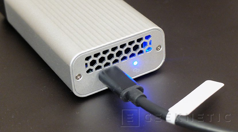 Adaptador Qnap QNA-T310G1T USB 4.0 Thunderbolt 3 10GbE [Análisis