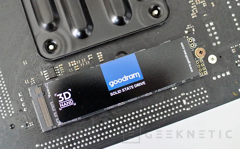 Geeknetic Review SSD GoodRAM PX500 NVME PCIE Gen3 X4  1TB 11
