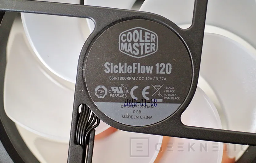 Geeknetic Cooler Master MasterLiquid ML240L-V2 240mm Review 12