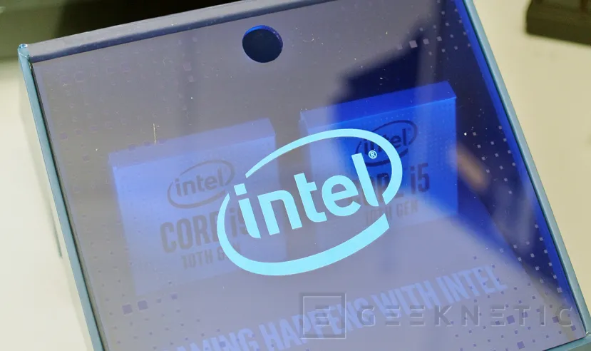 Geeknetic Intel Core i9-10900K Review 1