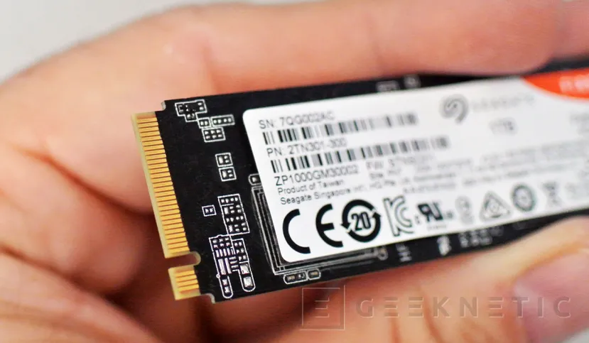 Geeknetic Seagate Firecuda Gaming SSD 520 Gen4 1TB Review 6
