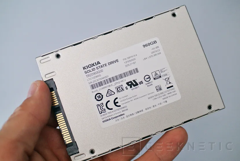 Geeknetic SSD Kioxia Exceria SATA SSD 1TB Review 7