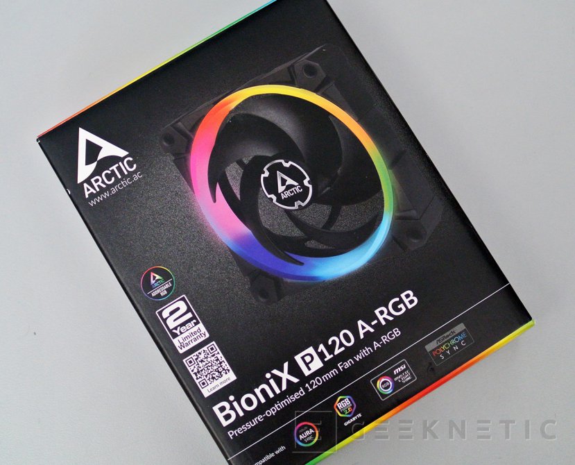 Geeknetic Arctic BioniX P120 A-RGB Review 1