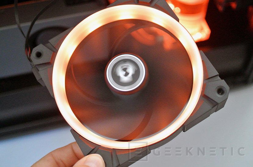 Geeknetic Arctic BioniX P120 A-RGB Review 14