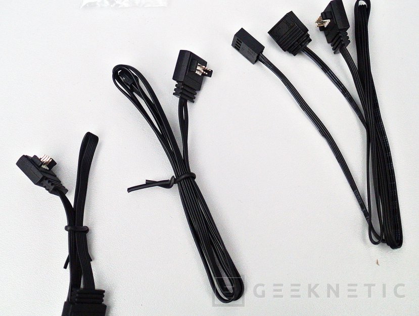 Geeknetic Arctic BioniX P120 A-RGB Review 11
