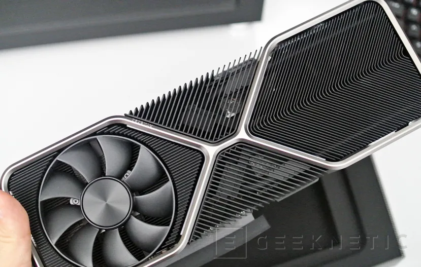 Geeknetic NVIDIA GeForce RTX 3080 Founders Edition Review 10