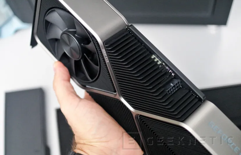 Geeknetic NVIDIA GeForce RTX 3080 Founders Edition Review 14