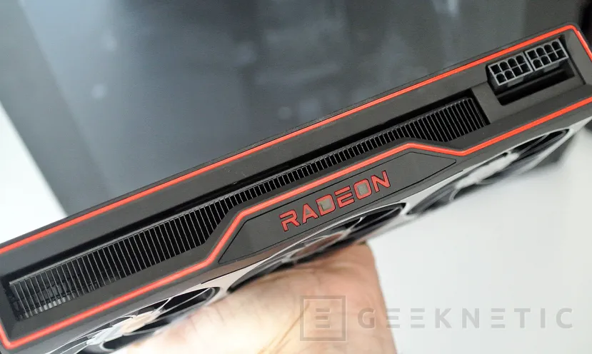 Geeknetic AMD Radeon RX 6800 Review 13