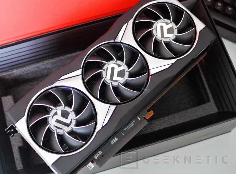 Geeknetic AMD Radeon RX 6900 XT Review 8