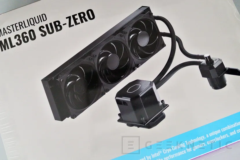 Geeknetic Cooler Master MasterLiquid ML360 Sub-Zero Intel Cryo Review 1