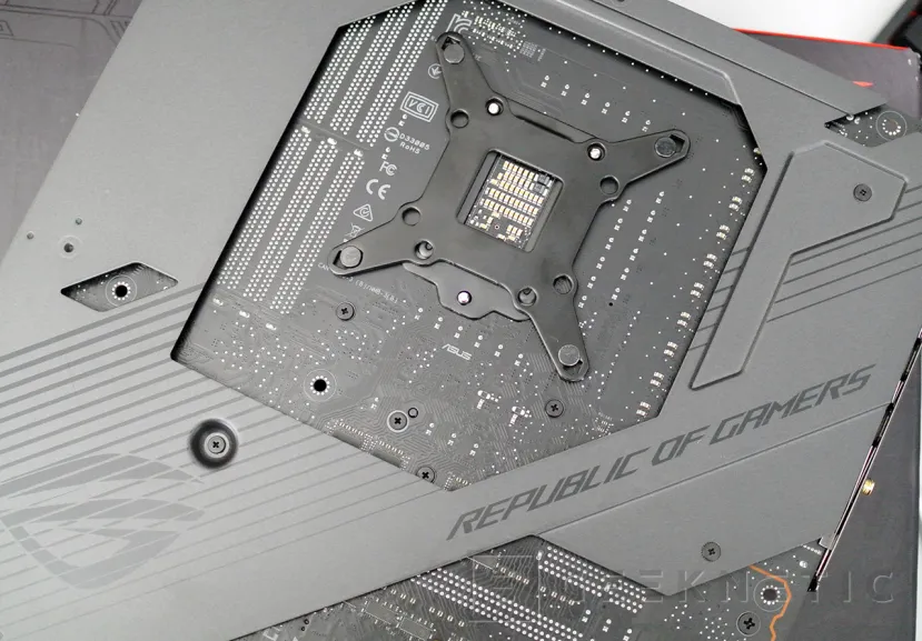 Geeknetic ASUS ROG Maximus XII Extreme Review 26