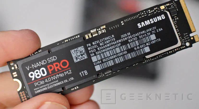 Geeknetic Samsung 980 Pro 1TB Review - SSD M.2 7