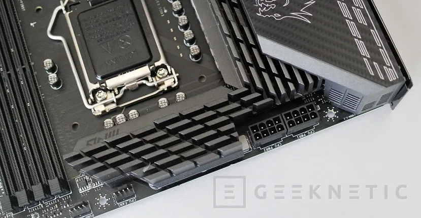 Geeknetic Placa base MSI MPG Z590 Gaming Carbon Wifi Review 21