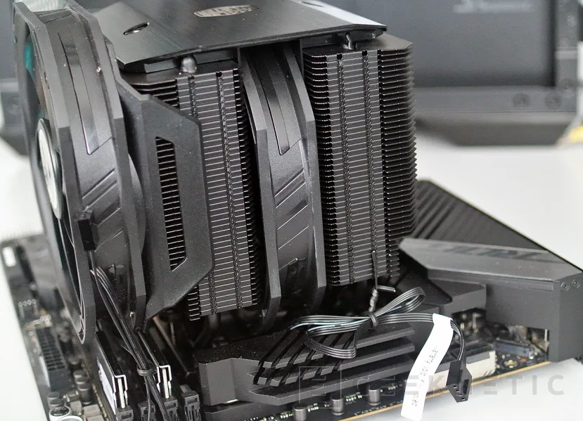 Geeknetic Cooler Master MasterAir MA624 Stealth Review 25