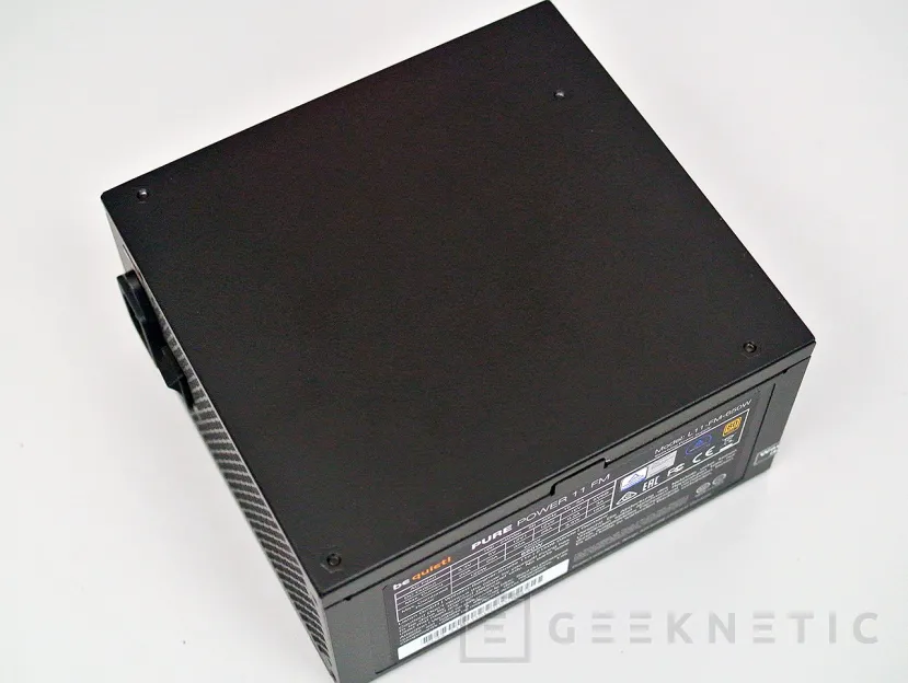 Geeknetic Be quiet! Pure Power 11 FM 650W Review 3