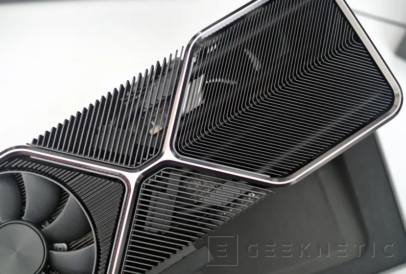 Geeknetic NVIDIA GeForce RTX 3080 Ti Founders Edition Review 9