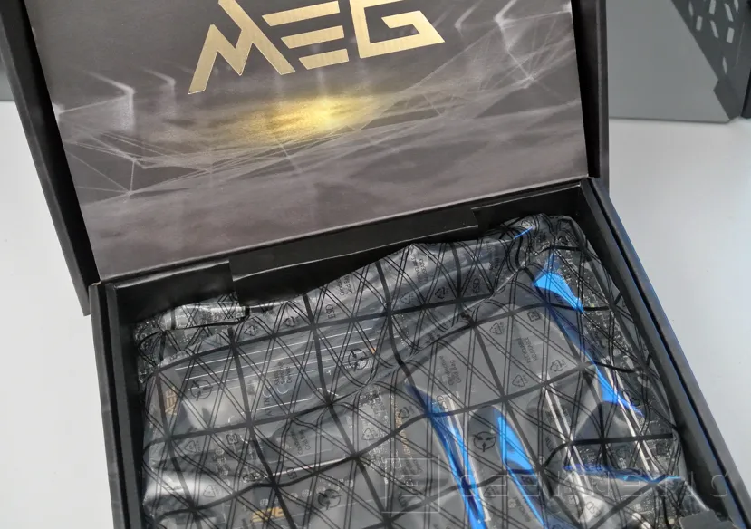 Geeknetic MSI MEG Z590 ACE Review 2