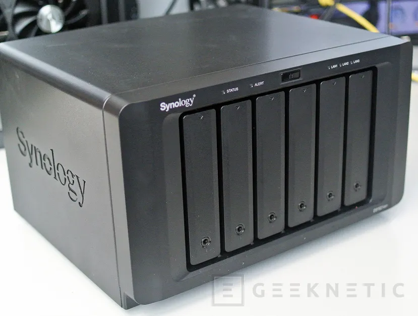 Geeknetic Synology DiskStation DS1621xs+ Review 1