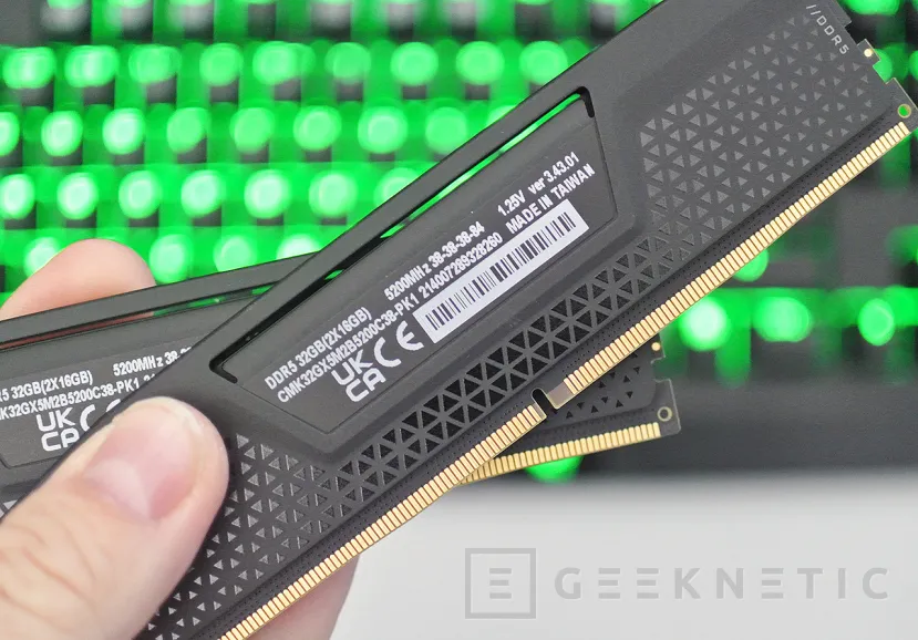 Geeknetic Corsair VENGEANCE DDR5 5200 2x16GB C38 Review 6