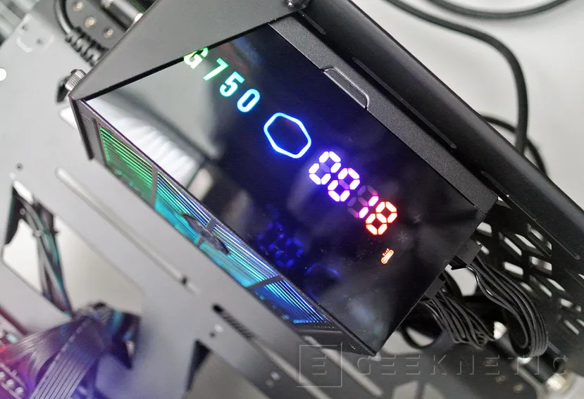 Geeknetic Cooler Master XG PLUS 750 PLATINUM Review 5