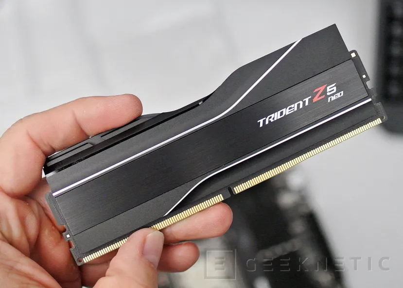 Geeknetic G.SKILL Trident Z5 Neo DDR5 AMD EXPO 32GB-6000MHz C30 Review 4