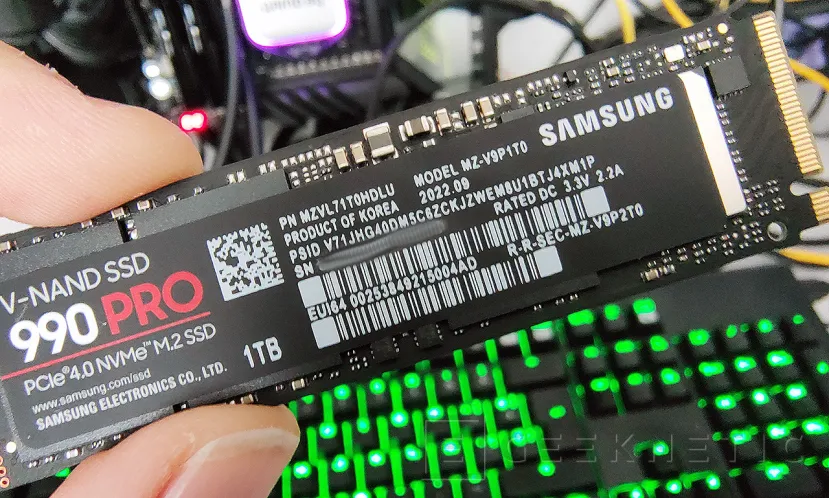 Geeknetic Samsung 990 Pro 1TB Review 3