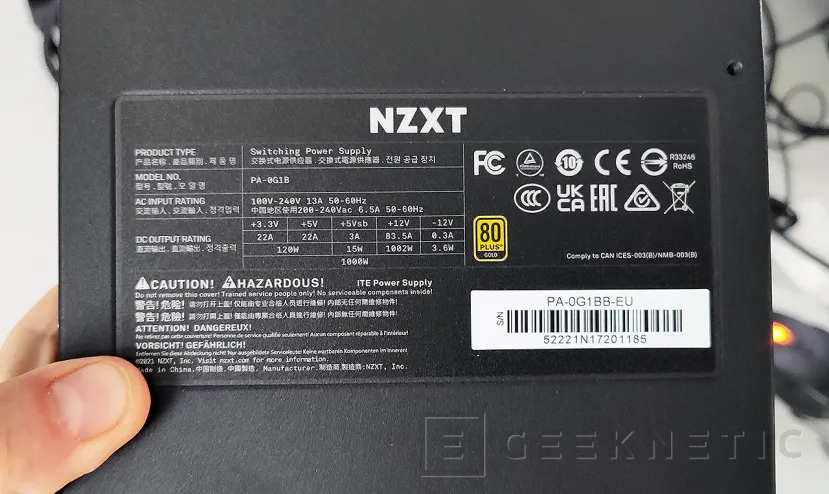 Geeknetic NZXT C1000 Gold Review 4