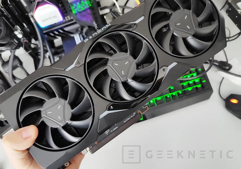 Geeknetic AMD Radeon RX 7900 XTX Review 23