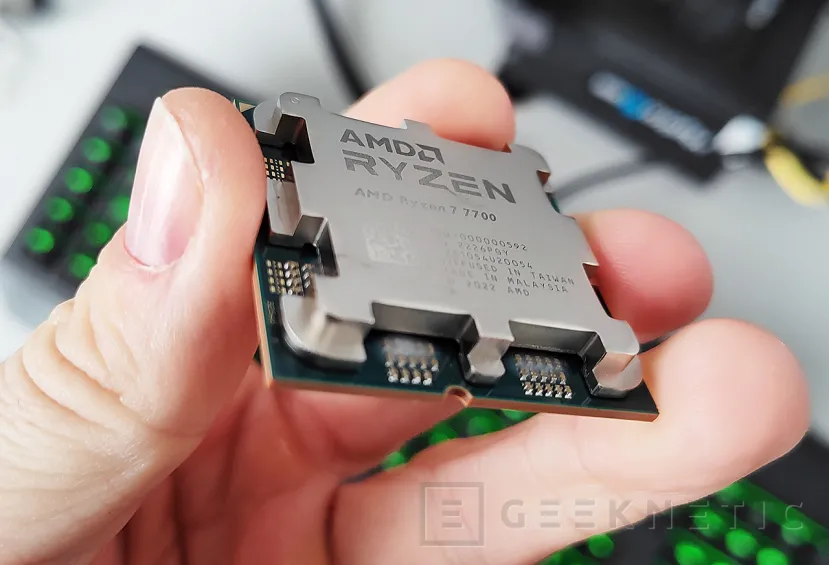Geeknetic AMD Ryzen 7 7700 Review 10