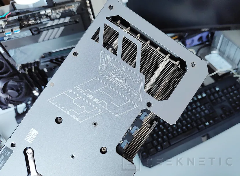 Geeknetic ASUS TUF Gaming AMD Radeon RX 7900 XTX OC Edition Review 17