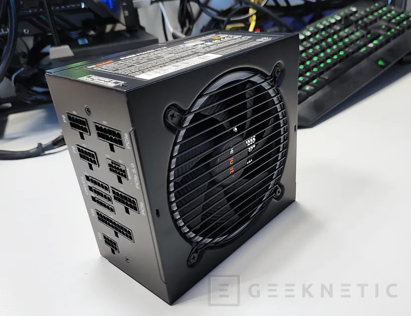 Geeknetic be quiet! Pure Power 12 M 1000W Review 5