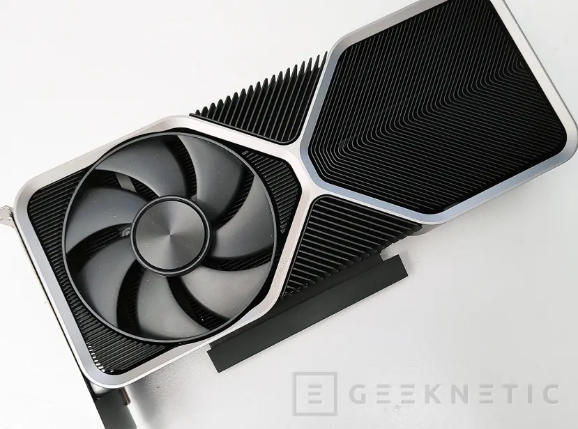 Geeknetic NVIDIA GeForce RTX 4070 Founders Edition Review 2