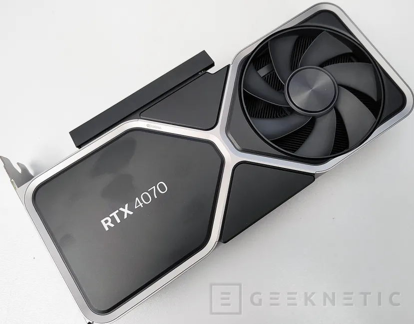 Geeknetic NVIDIA GeForce RTX 4070 Founders Edition Review 3