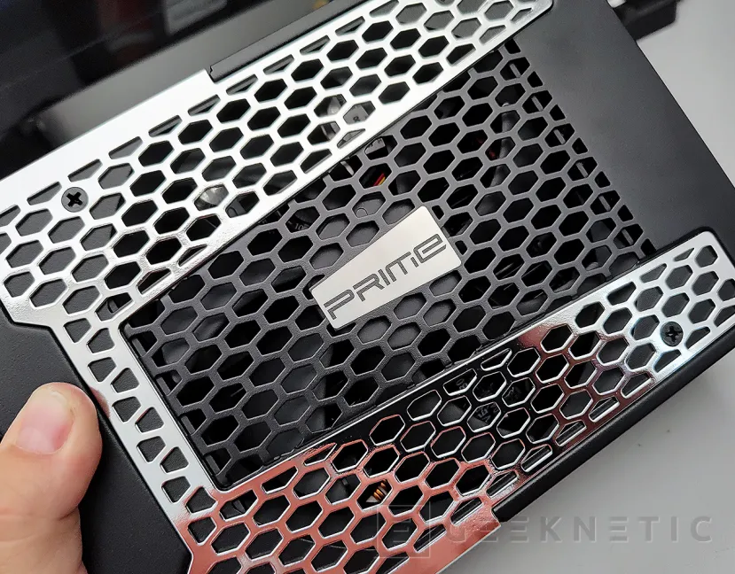 Geeknetic SeaSonic Prime PX-1600 ATX 3.0 Review 15