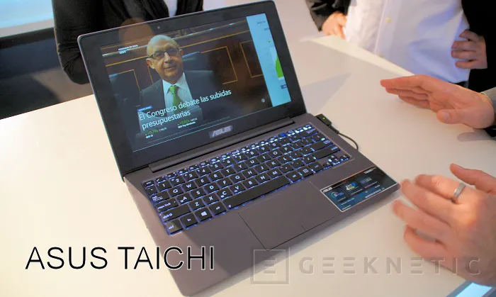 Geeknetic Gama ASUS Windows 8 12