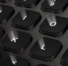 Geeknetic Logitech Bluetooth Illuminated Keyboard K810 9