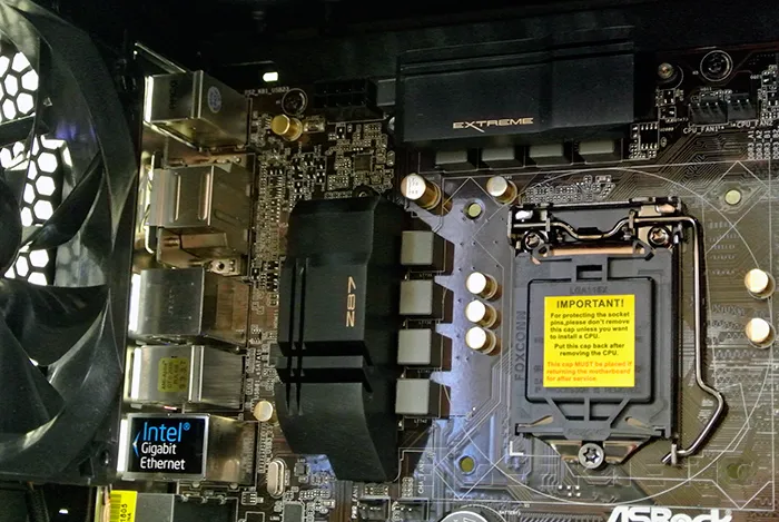 Geeknetic Asrock Z87M Extreme4 9